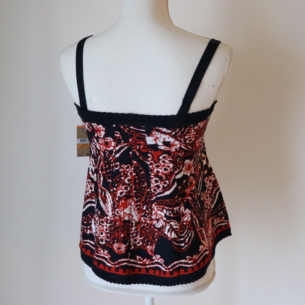Red/Navy Tank - Picture 2 of 2